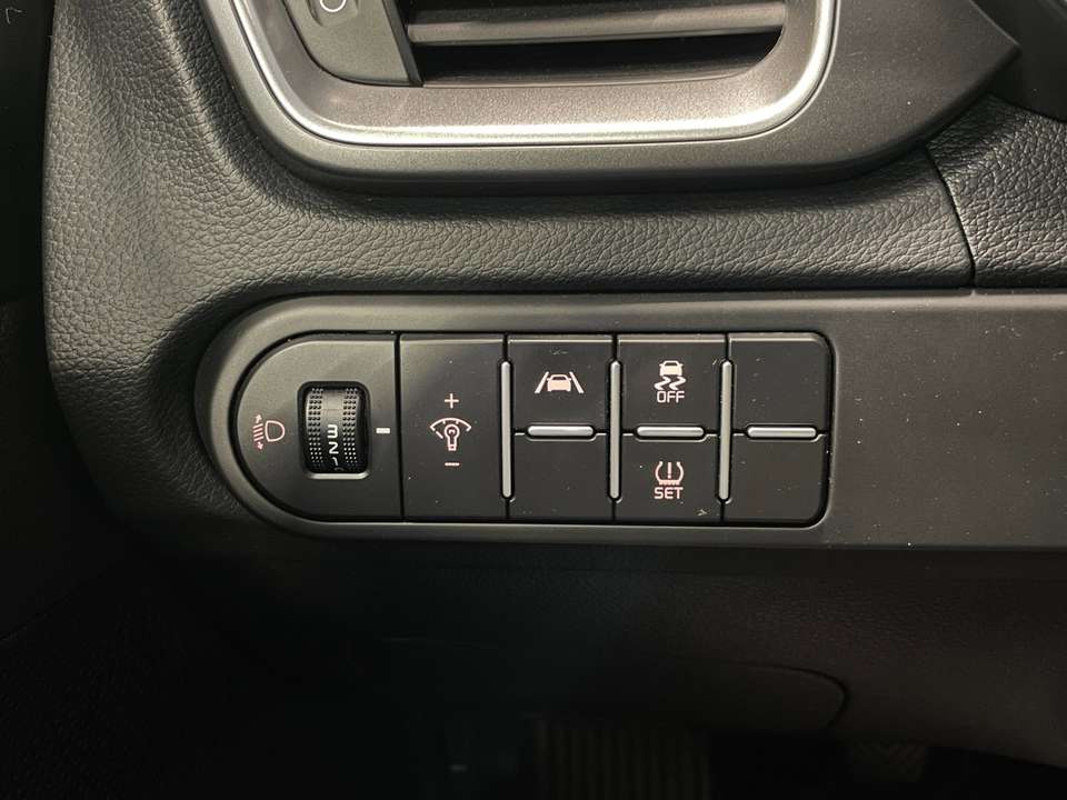 Kia Ceed SW / cee'd SW - Imagem 13