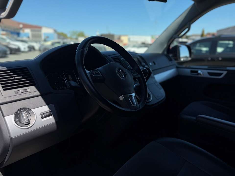 Volkswagen T5 Multivan - Imagem 10