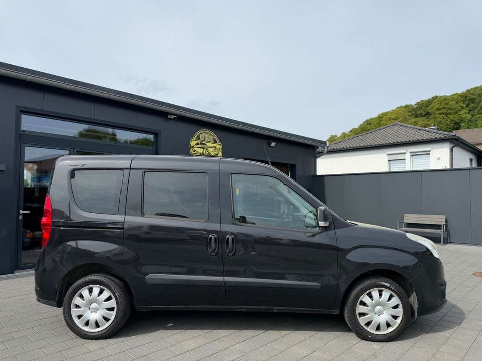 Opel Combo - Imagem 8