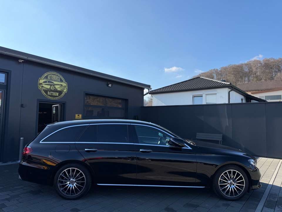 Mercedes-Benz E 220 - Imagem 8
