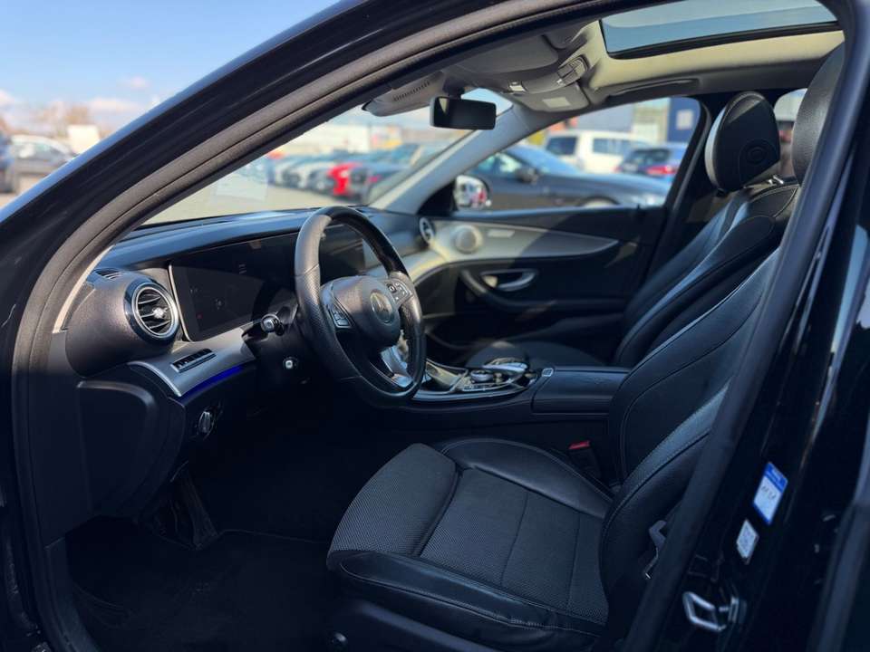 Mercedes-Benz E 220 - Imagem 9