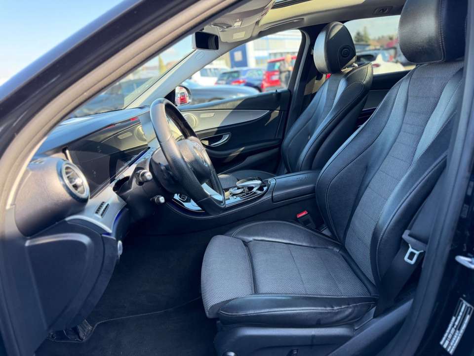 Mercedes-Benz E 220 - Imagem 11