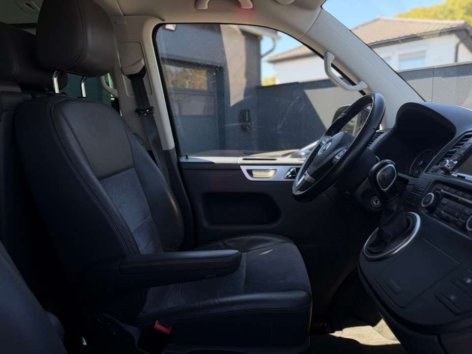 Volkswagen T5 Multivan - Imagem 15