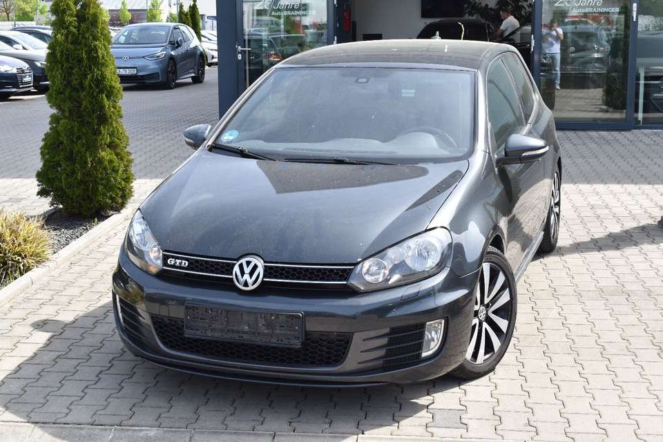 Volkswagen Golf - Imagem 1