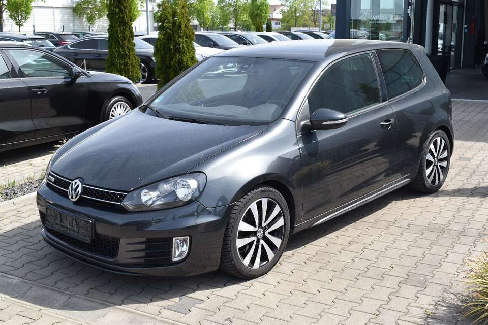 Volkswagen Golf - Imagem 3