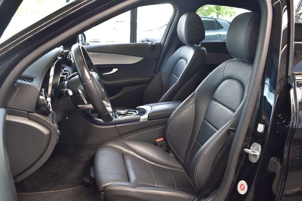 Mercedes-Benz C 300 - Imagem 8