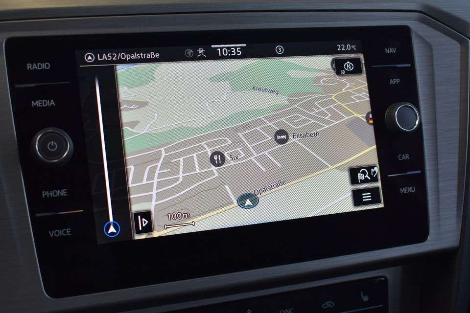 Volkswagen Passat Variant - Imagem 14