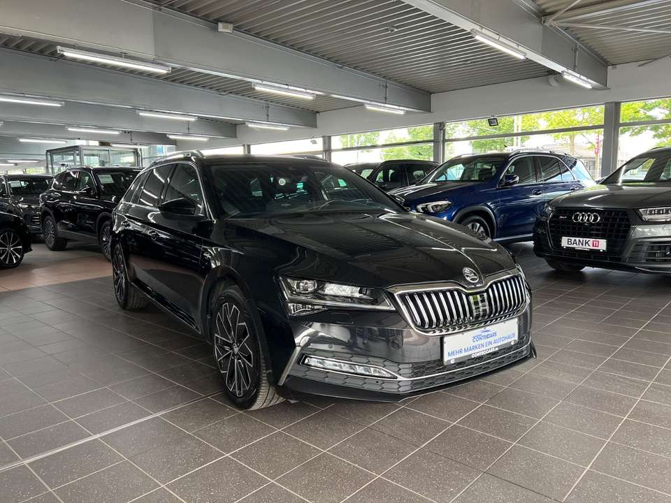 Skoda Superb - Imagem 2