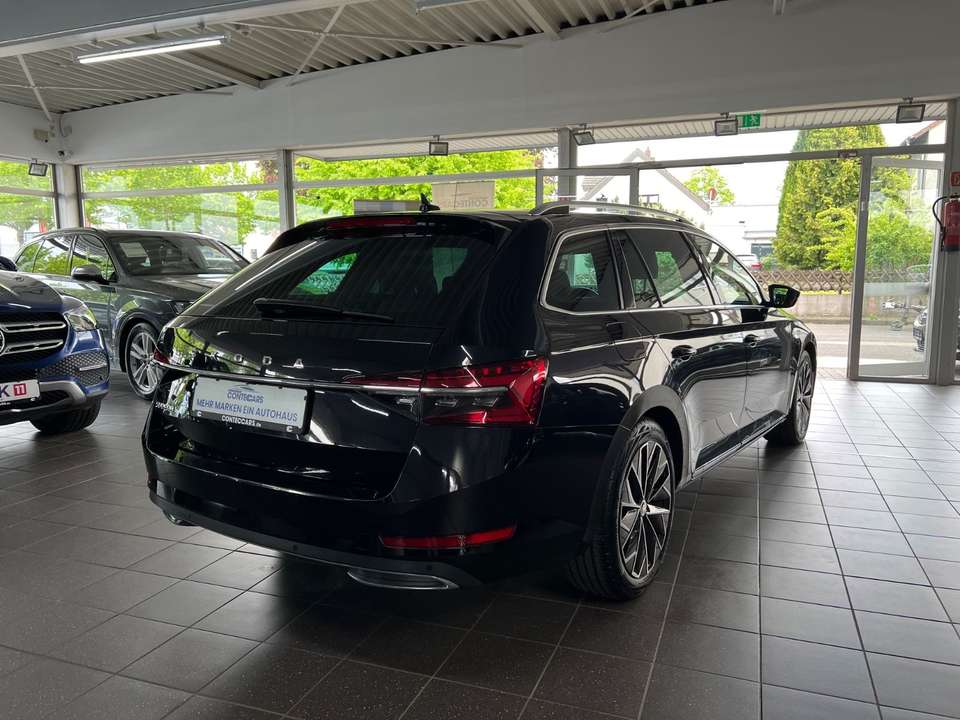 Skoda Superb - Imagem 11