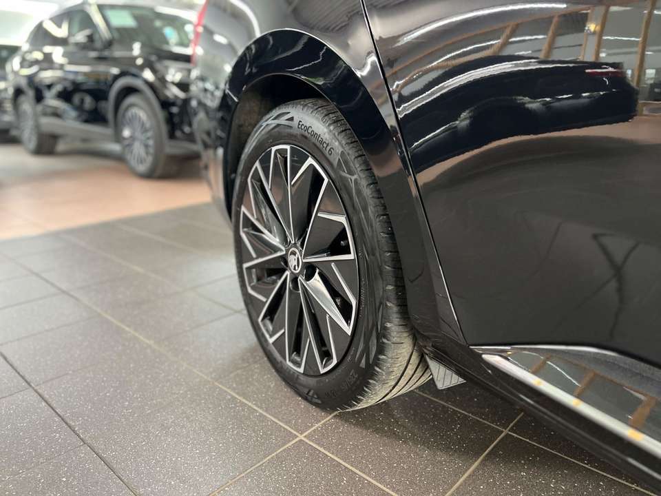 Skoda Superb - Imagem 12