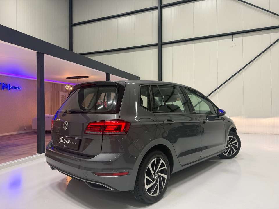Volkswagen Golf Sportsvan - Imagem 6