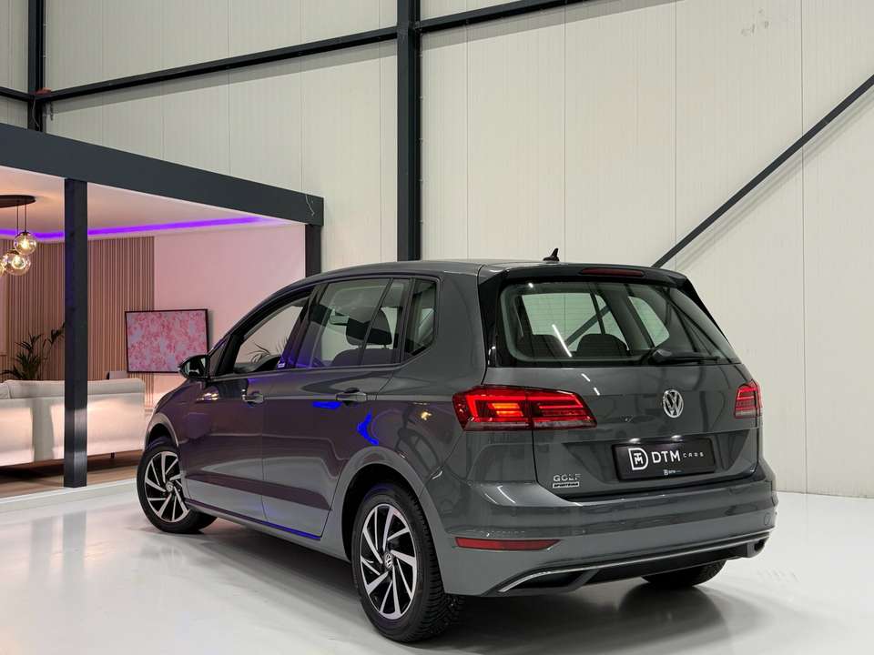 Volkswagen Golf Sportsvan - Imagem 8