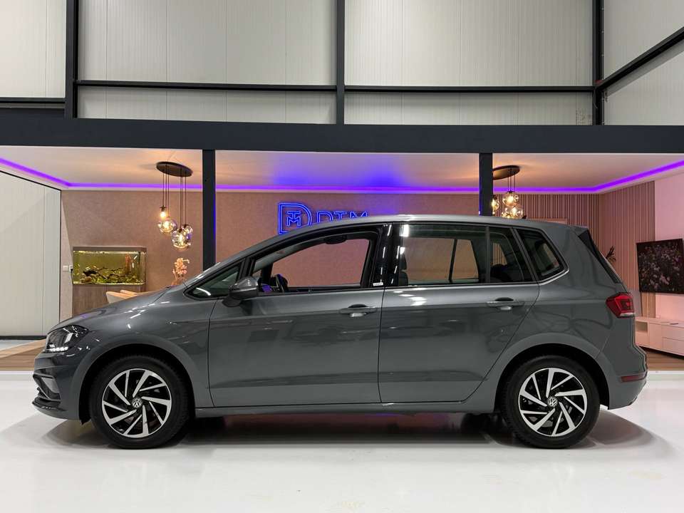 Volkswagen Golf Sportsvan - Imagem 12