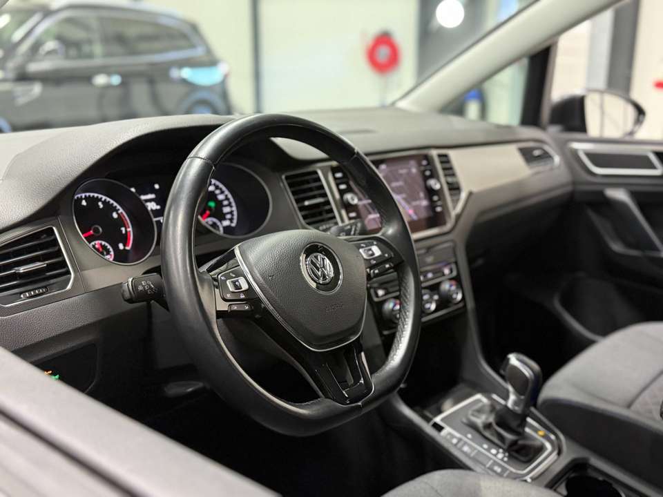 Volkswagen Golf Sportsvan - Imagem 18