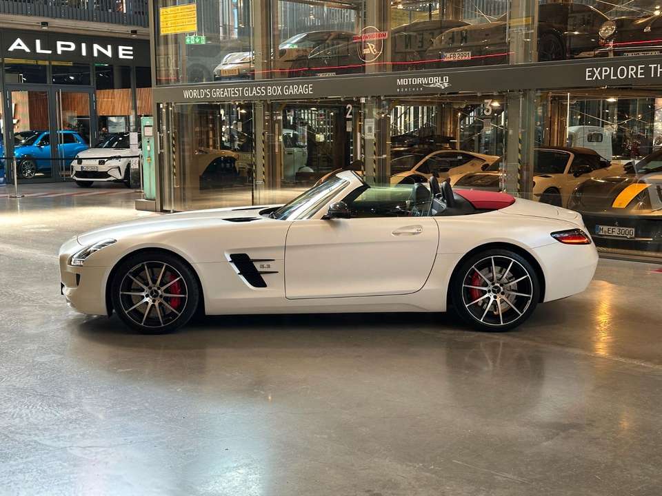 Mercedes-Benz SLS - Imagem 5