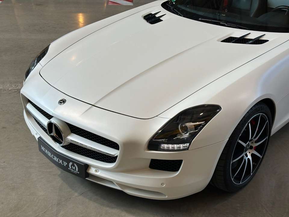 Mercedes-Benz SLS - Imagem 7