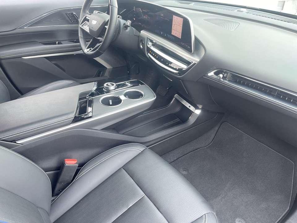 Cadillac Lyriq - Imagem 9