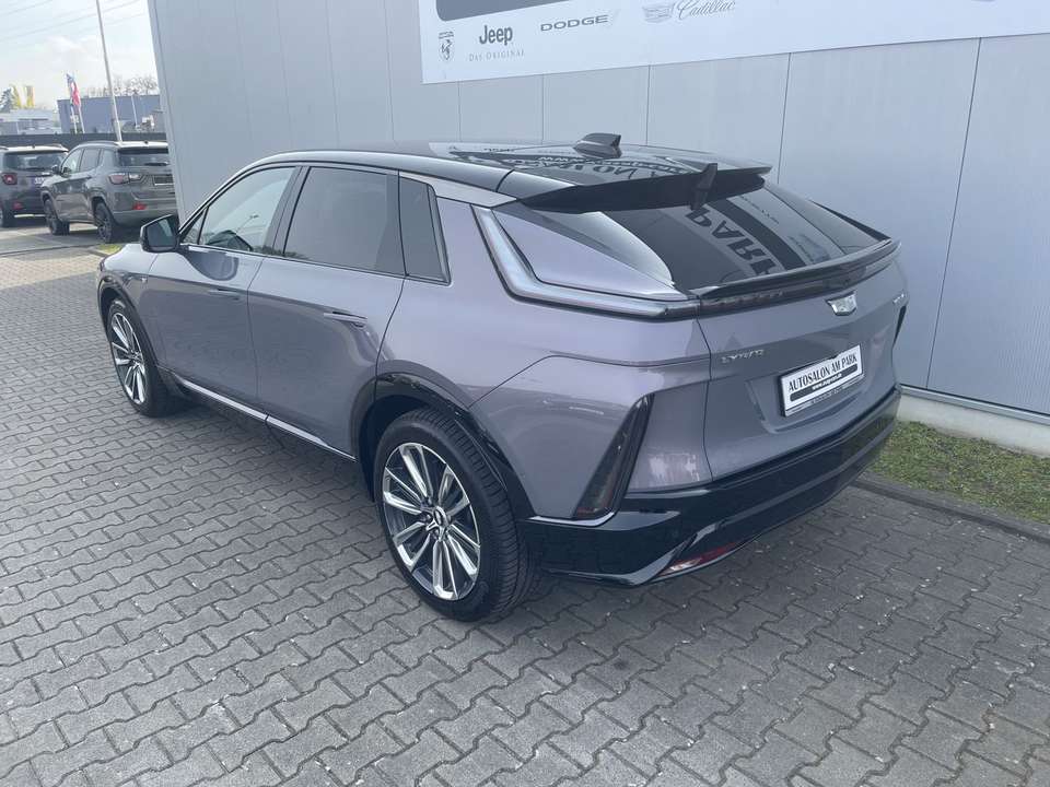 Cadillac Lyriq - Imagem 13