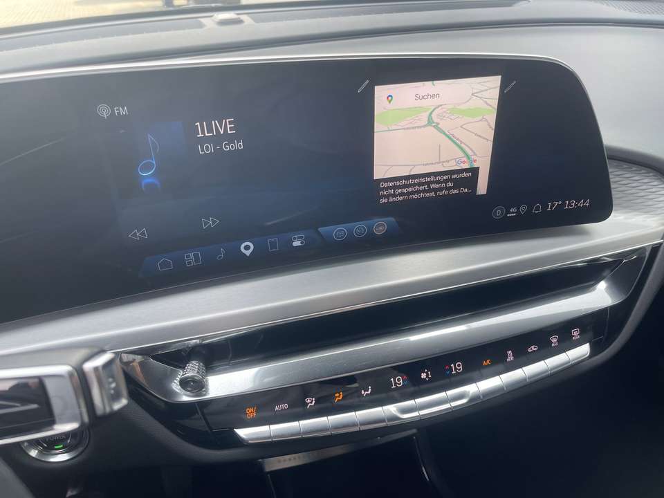 Cadillac Lyriq - Imagem 14