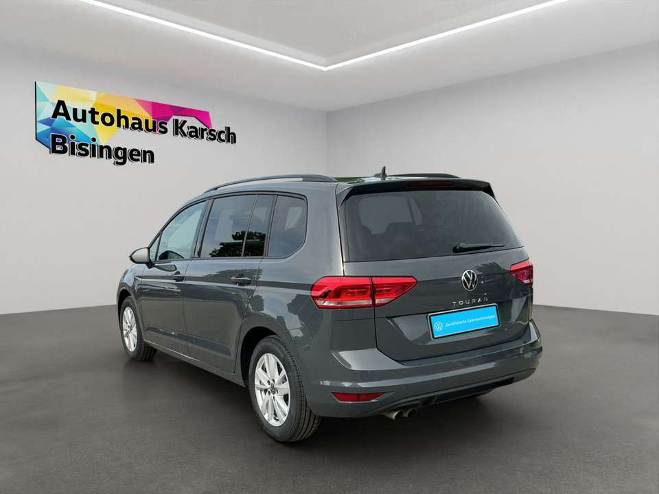 Volkswagen Touran - Imagem 5