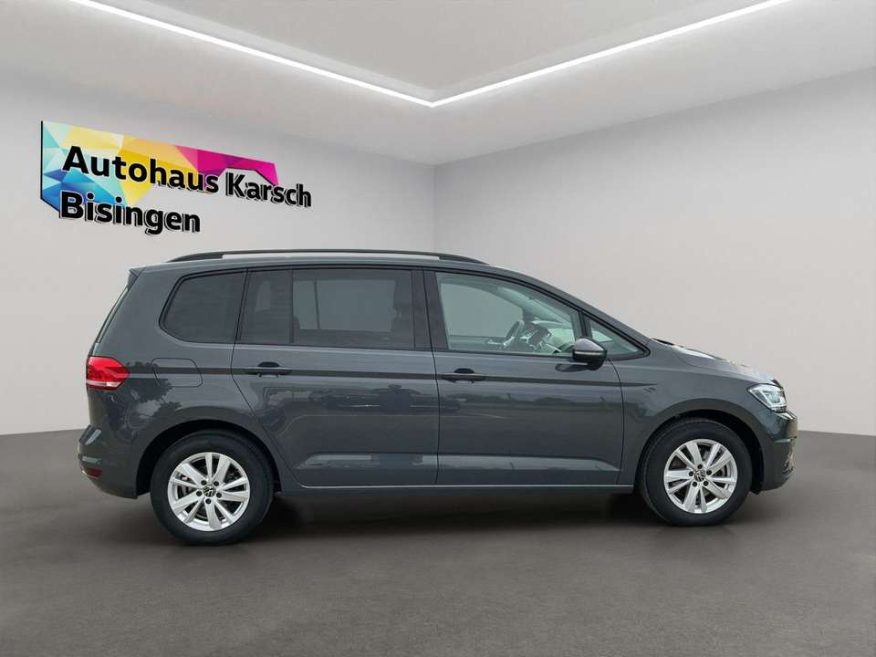 Volkswagen Touran - Imagem 8