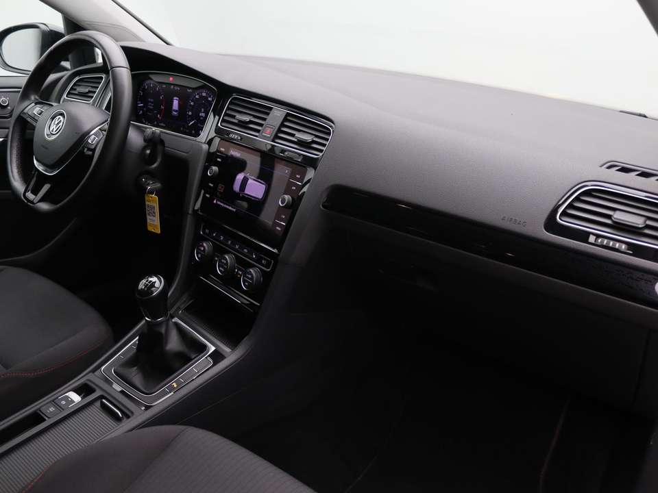 Volkswagen Golf Variant - Imagem 12