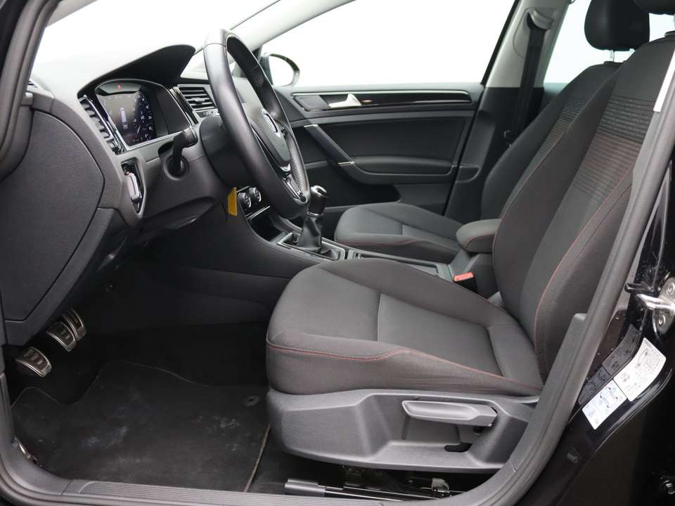 Volkswagen Golf Variant - Imagem 14