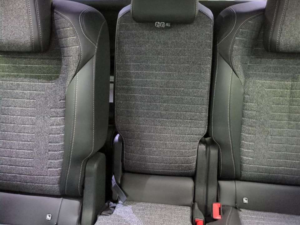 Peugeot 5008 - Imagem 12