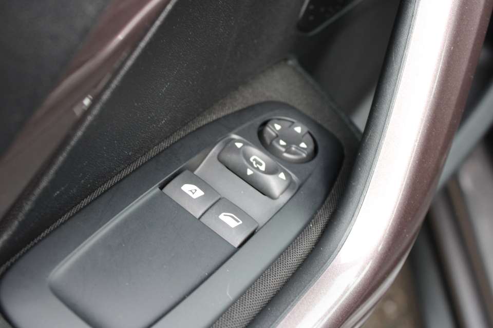 Peugeot 2008 - Imagem 13