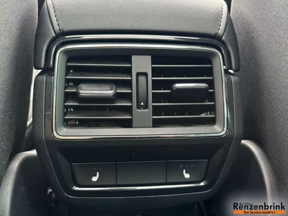 Skoda Karoq - Imagem 12