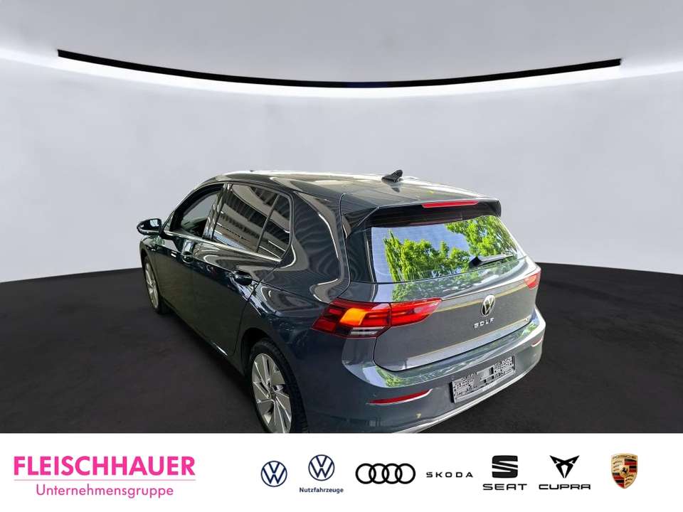 Volkswagen Golf - Imagem 2