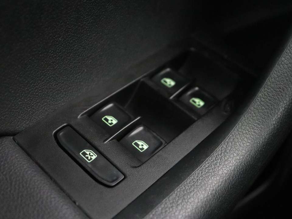 Skoda Octavia - Imagem 18