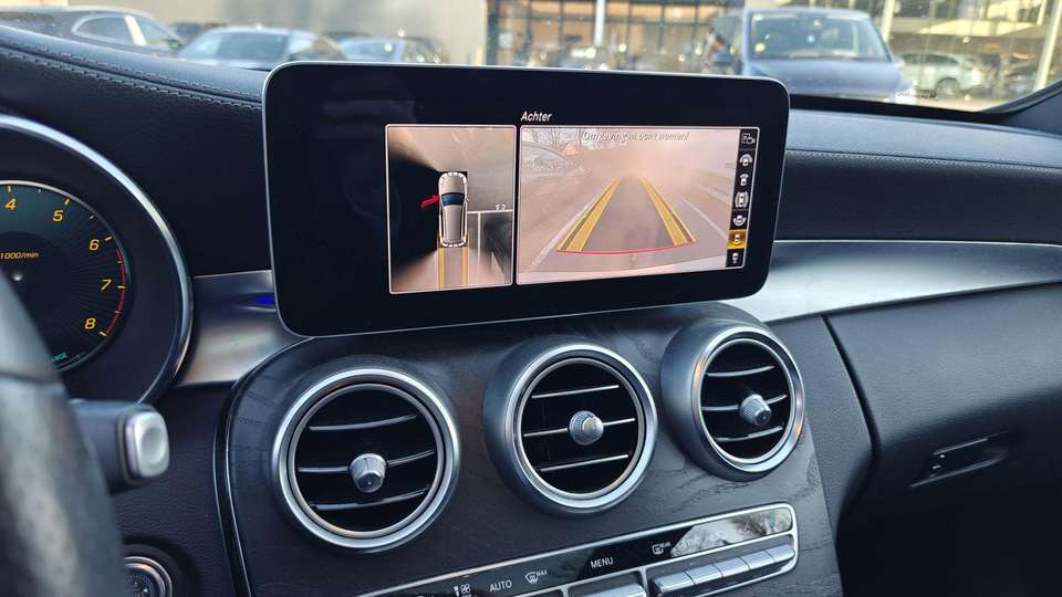Mercedes-Benz C 200 - Imagem 8