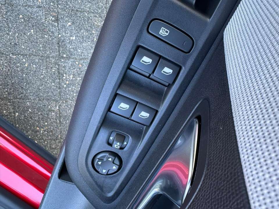 Citroen C4 - Imagem 10