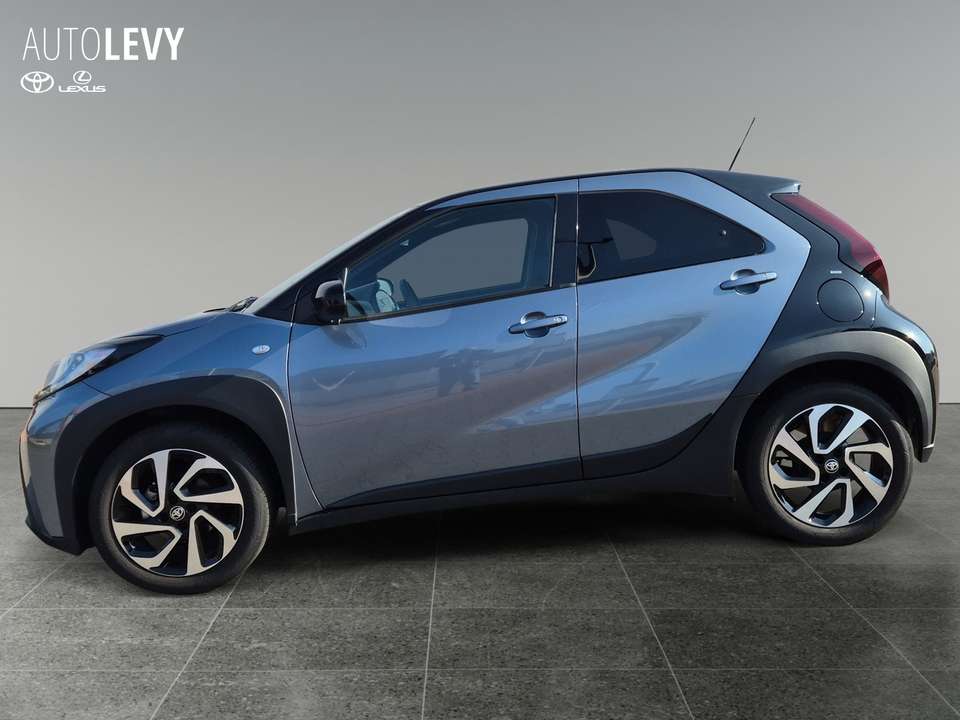 Toyota Aygo X - Imagem 3
