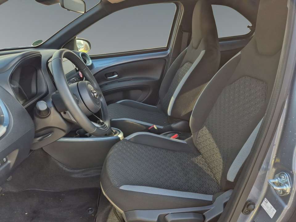 Toyota Aygo X - Imagem 10