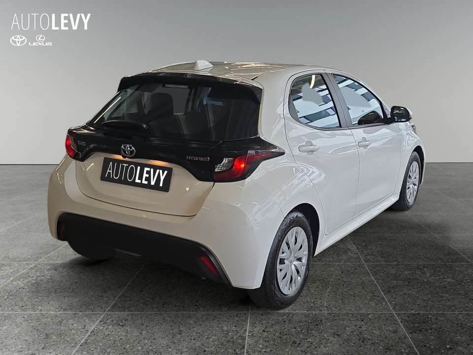 Toyota Yaris - Imagem 6