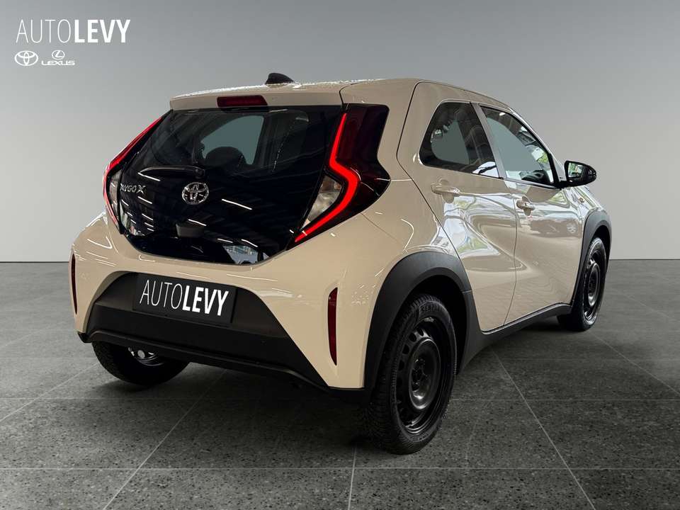 Toyota Aygo X - Imagem 6