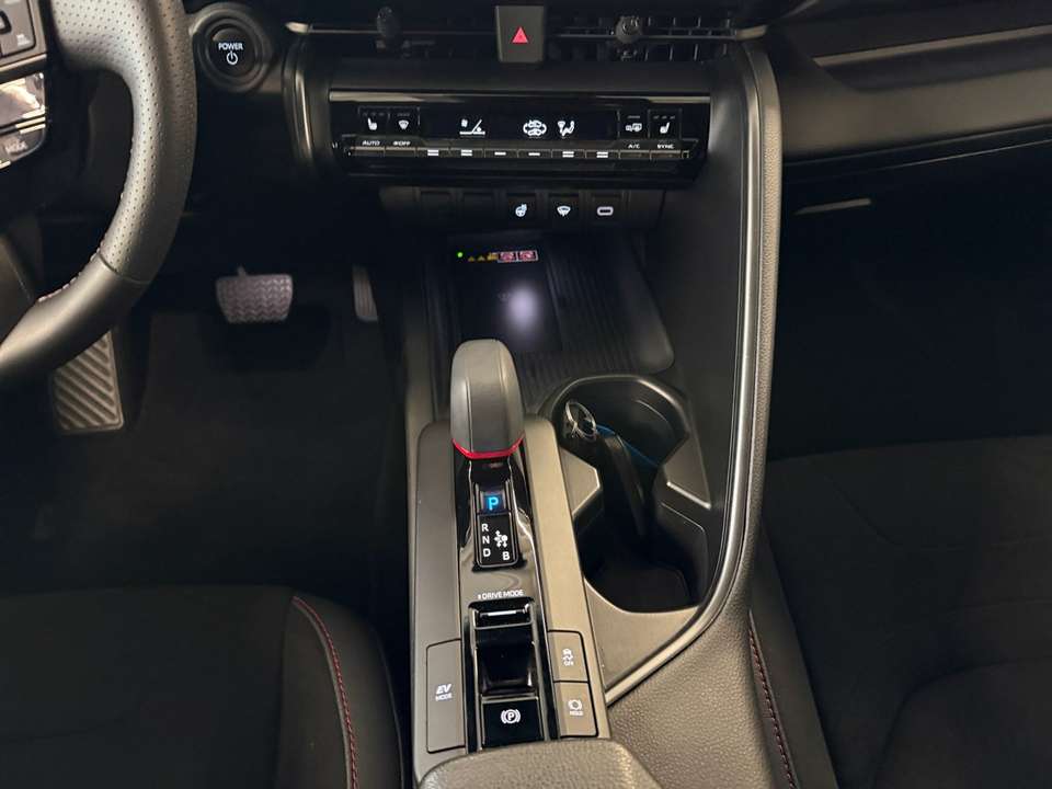 Toyota C-HR - Imagem 12