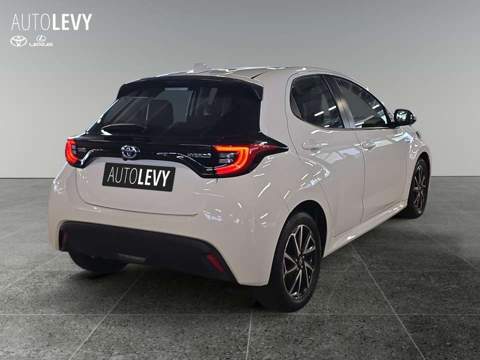Toyota Yaris - Imagem 6