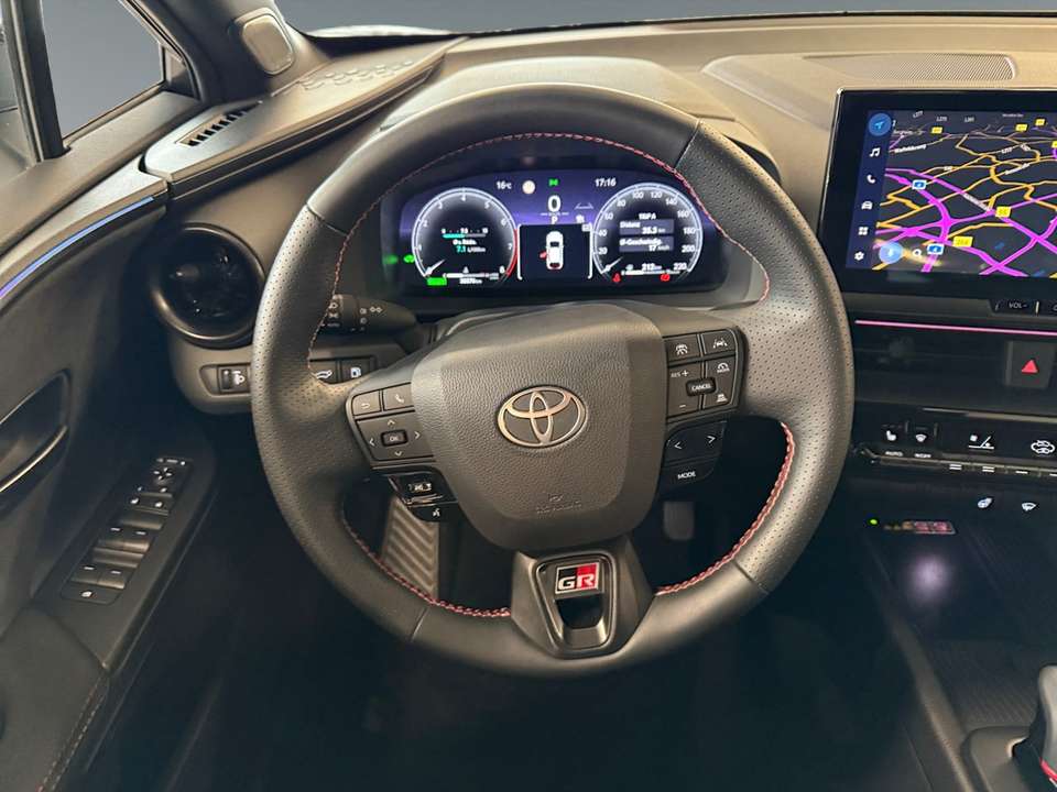Toyota C-HR - Imagem 13