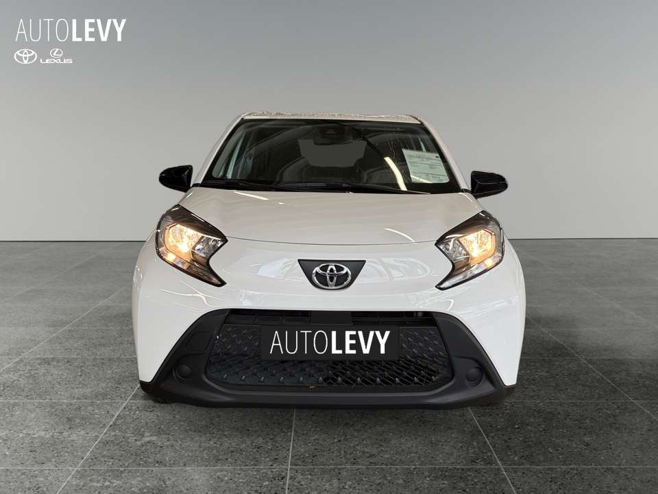 Toyota Aygo X - Imagem 9