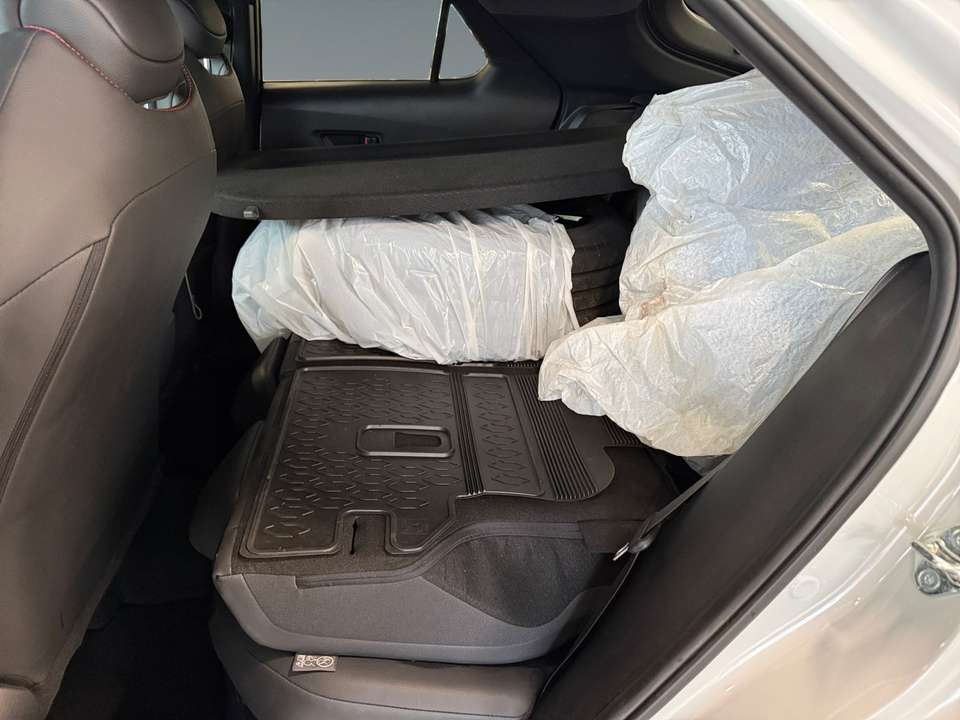 Toyota C-HR - Imagem 14