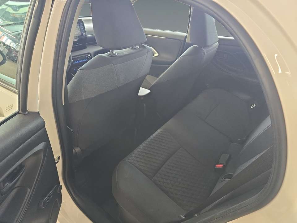 Toyota Yaris - Imagem 14