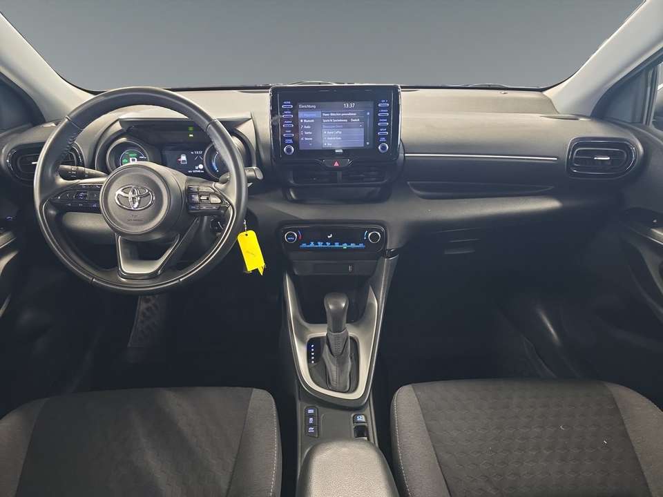 Toyota Yaris - Imagem 11