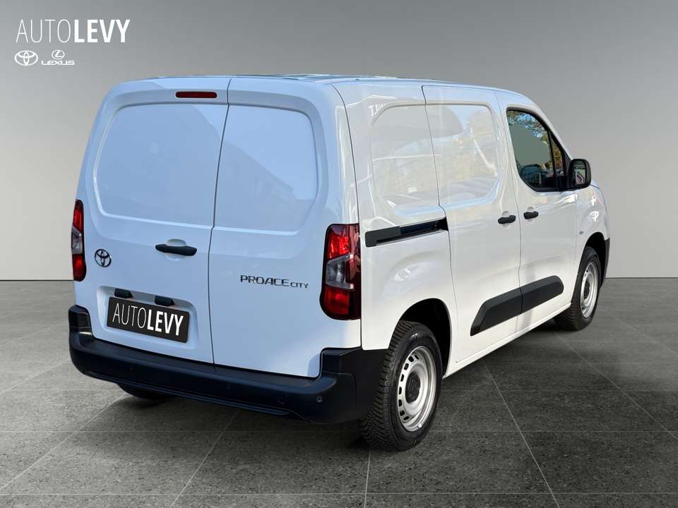 Toyota Proace City - Imagem 6