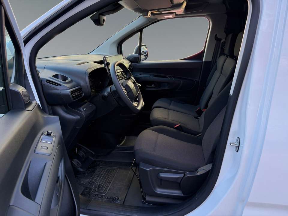Toyota Proace City - Imagem 10