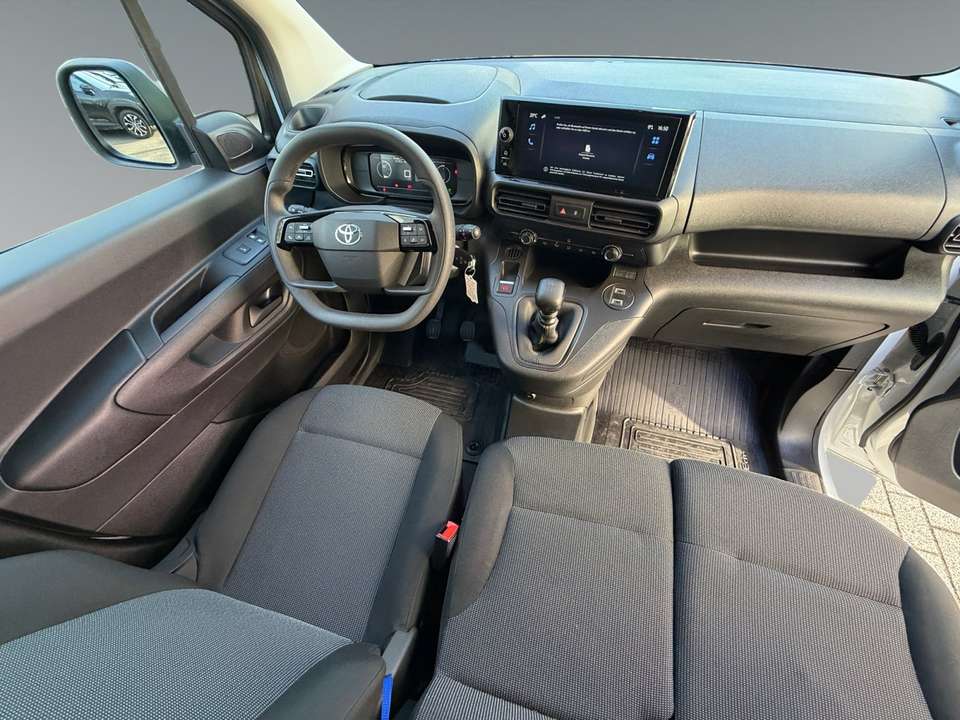 Toyota Proace City - Imagem 11