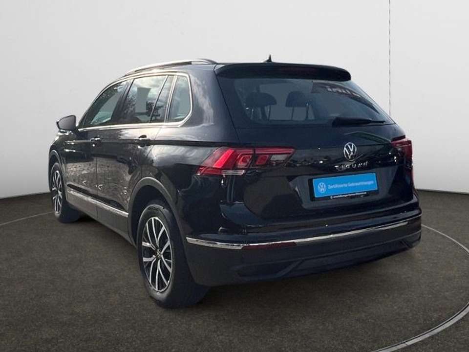Volkswagen Tiguan - Imagem 3