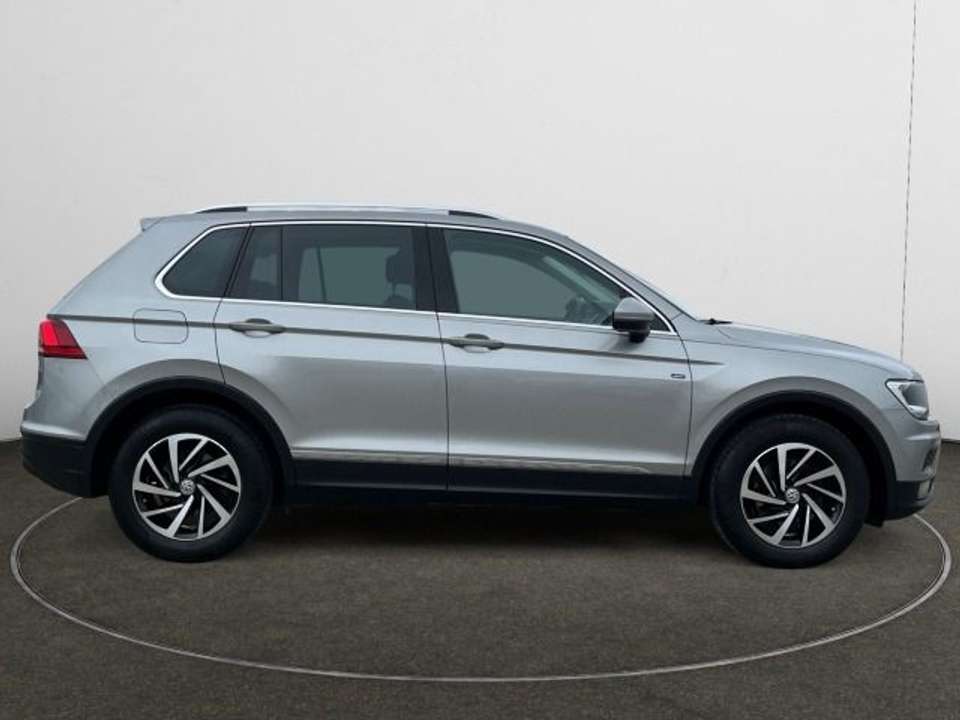 Volkswagen Tiguan - Imagem 6